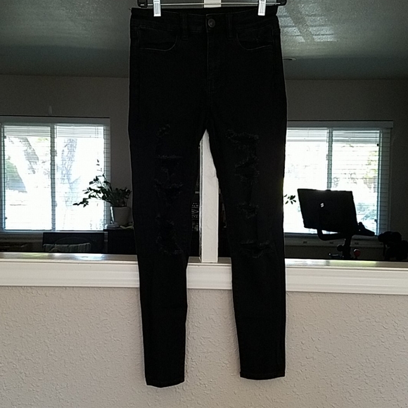 American Eagle Hi Rise Jegging Black Sz. 4 short - Picture 5 of 7